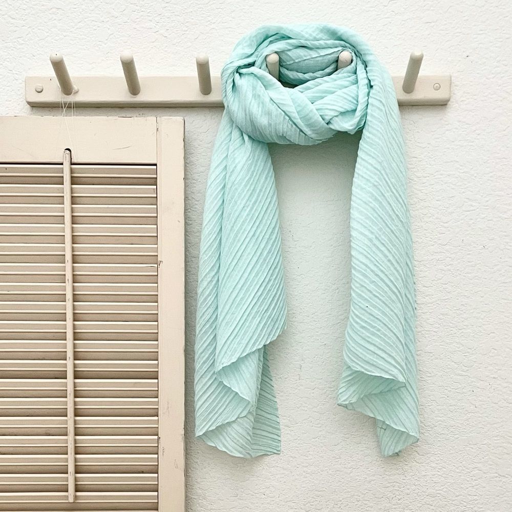 Accordion Pleat Semi Sheer Long Wrap Scarf, Mint, NWT
